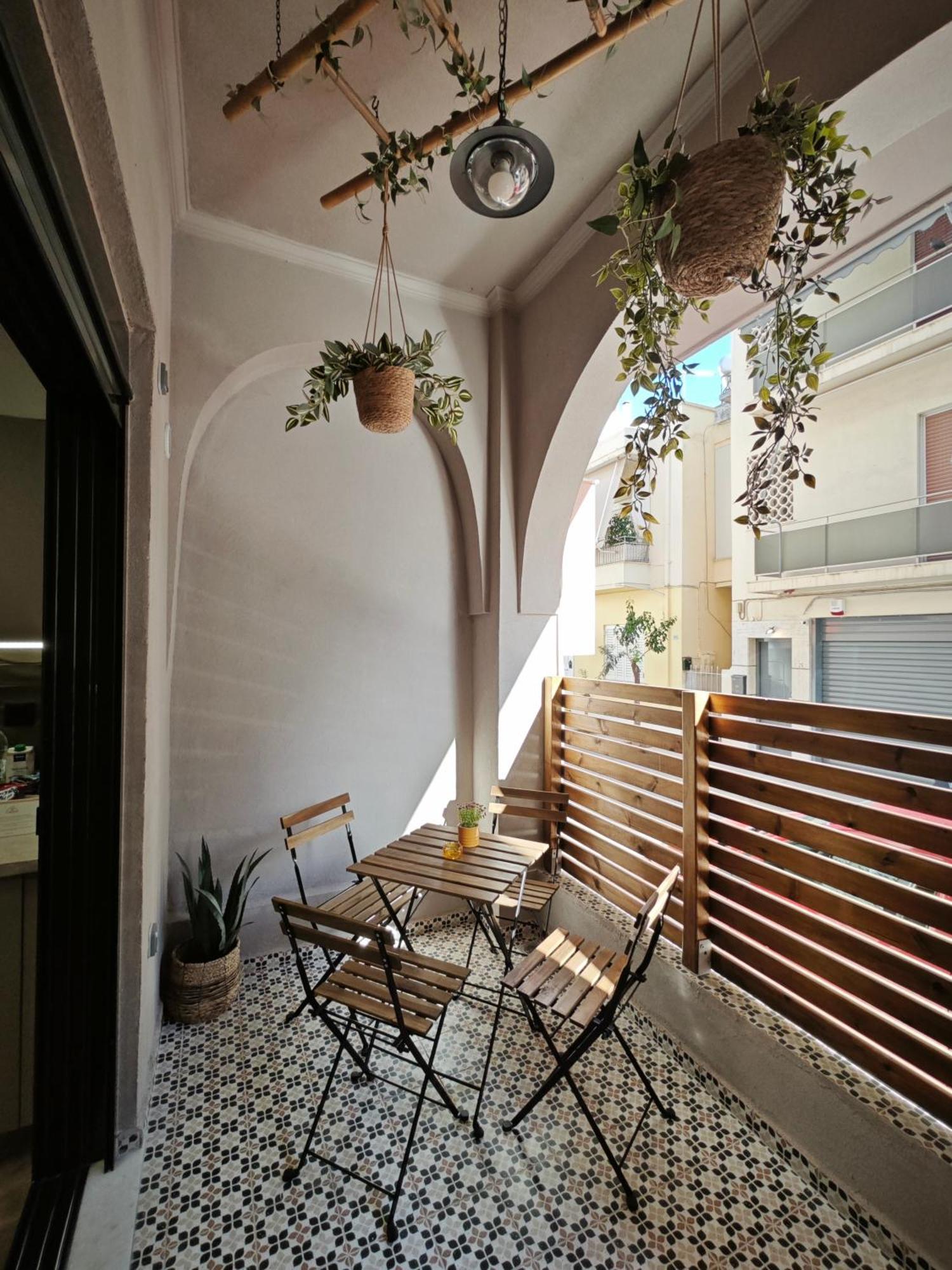 Caravin Wanderhome, 5 Min From Metro Nea Ionia Athens Exterior photo
